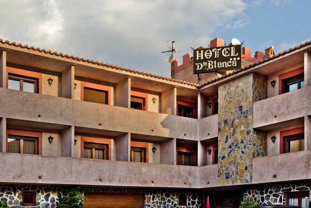 Hotel Dona Blanca Albarracin Bagian luar foto
