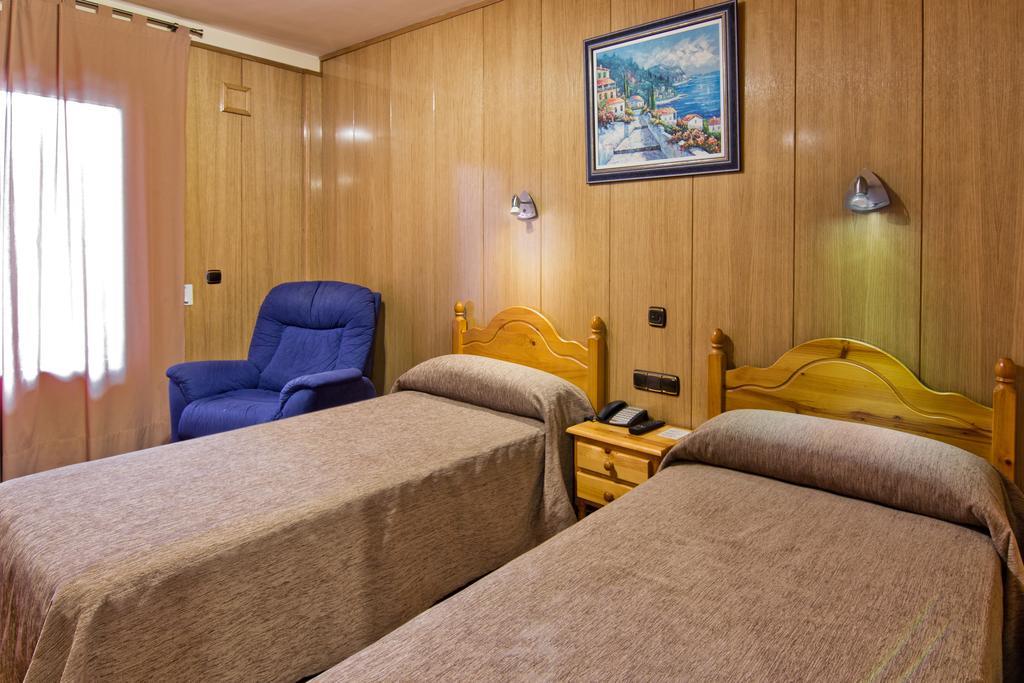 Hotel Dona Blanca Albarracin Ruang foto