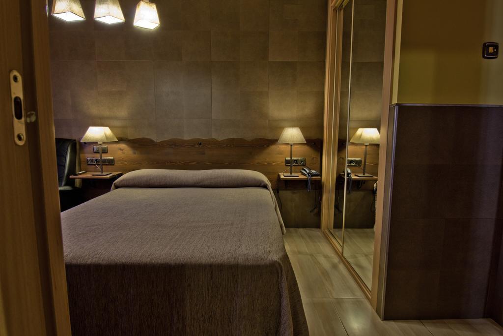 Hotel Dona Blanca Albarracin Ruang foto