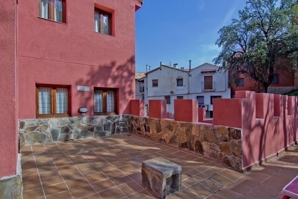 Hotel Dona Blanca Albarracin Bagian luar foto