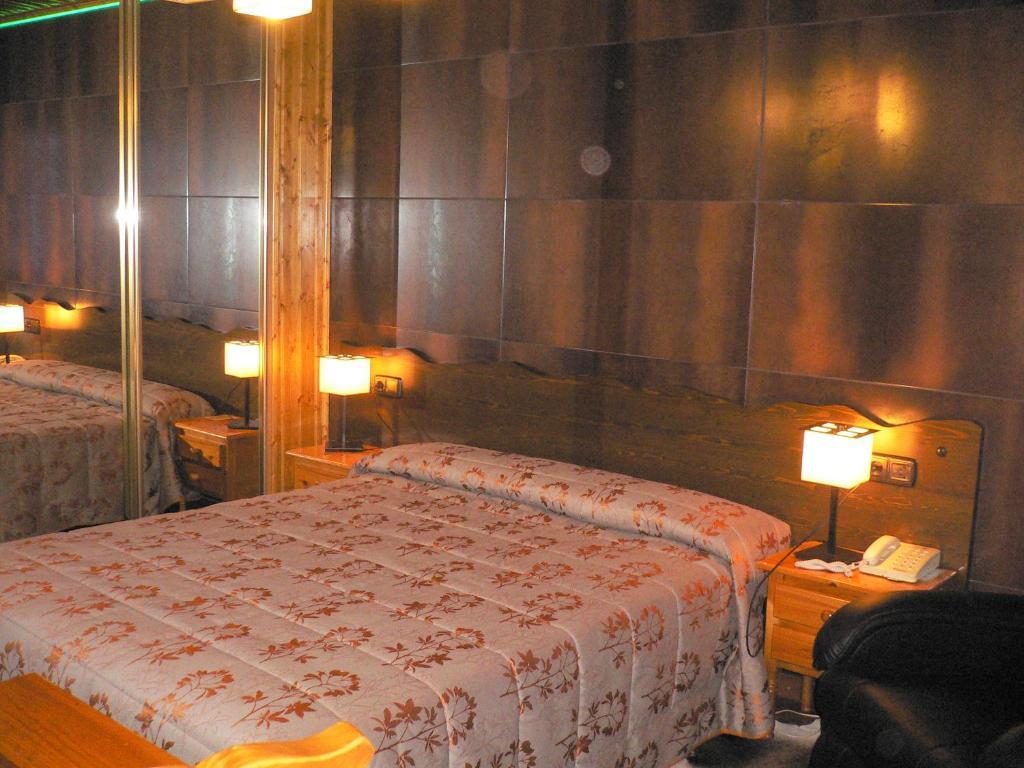 Hotel Dona Blanca Albarracin Ruang foto